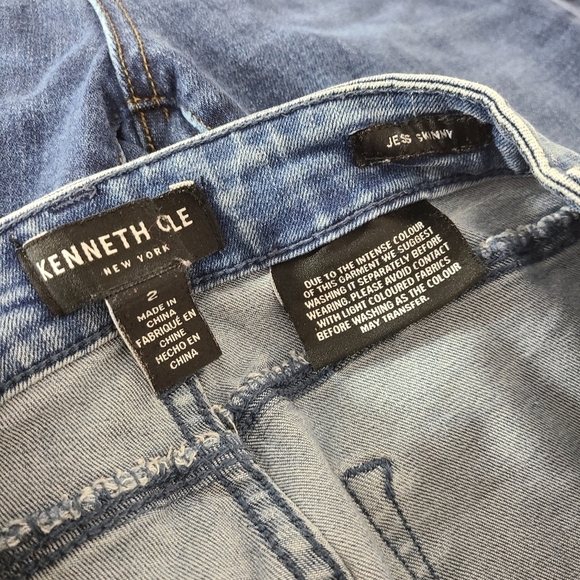 Kenneth Cole Jess celestial embroidered skinny jeans size 2 - Picture 5 of 8